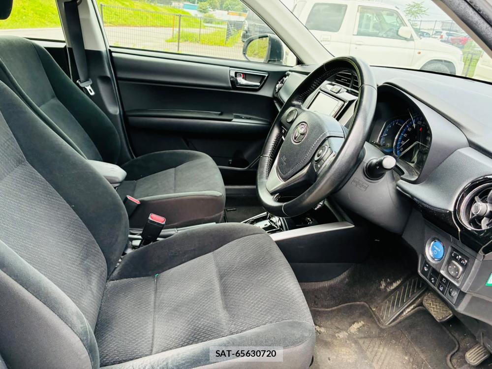 Toyota COROLLA AXIO 2019-04 7369156-11