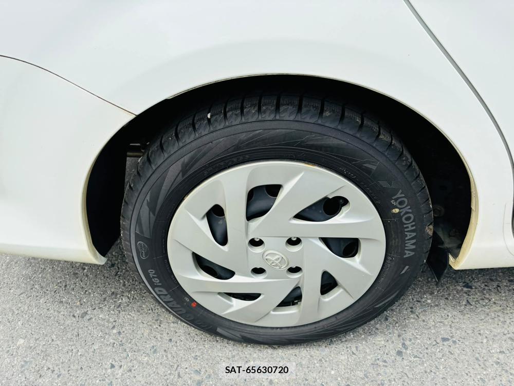 Toyota COROLLA AXIO 2019-04 7369156-27