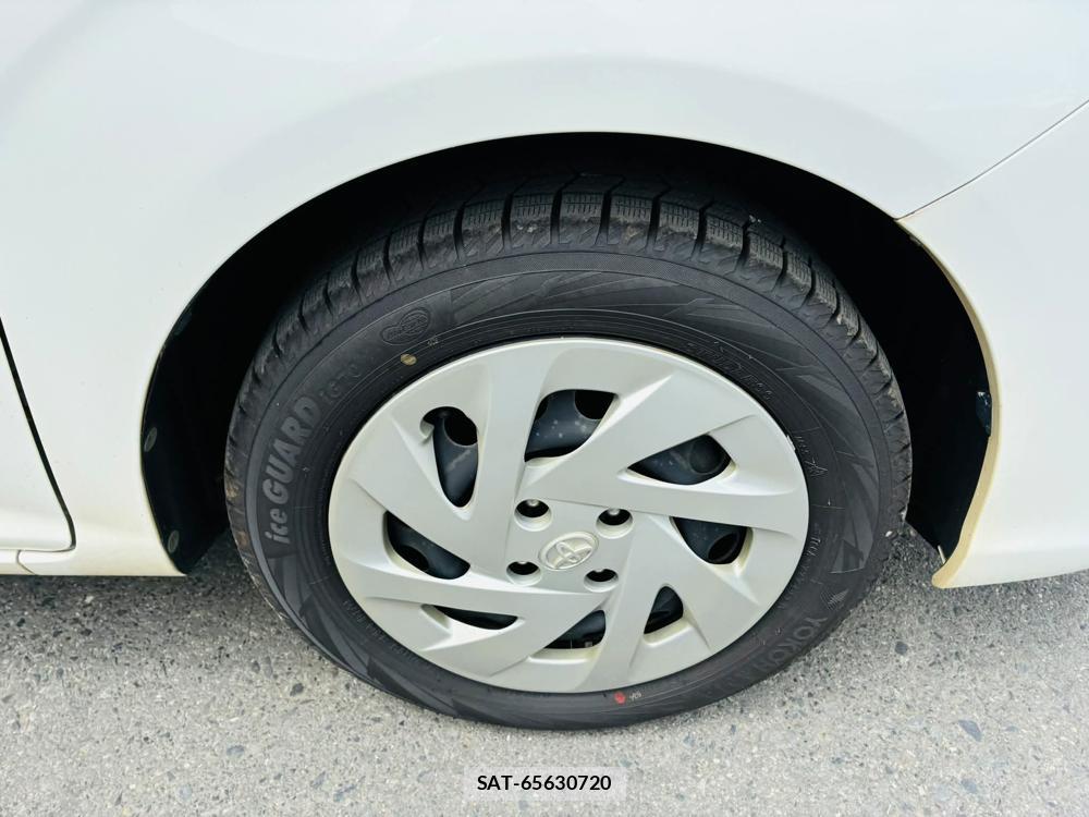 Toyota COROLLA AXIO 2019-04 7369156-28