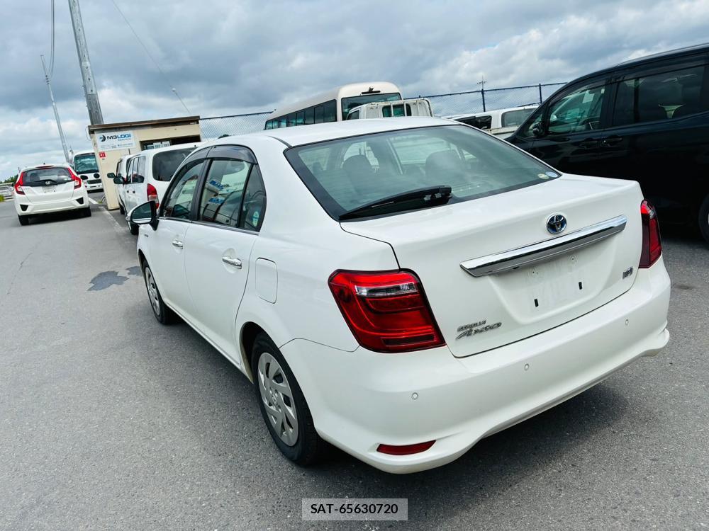 Toyota COROLLA AXIO 2019-04 7369156-2