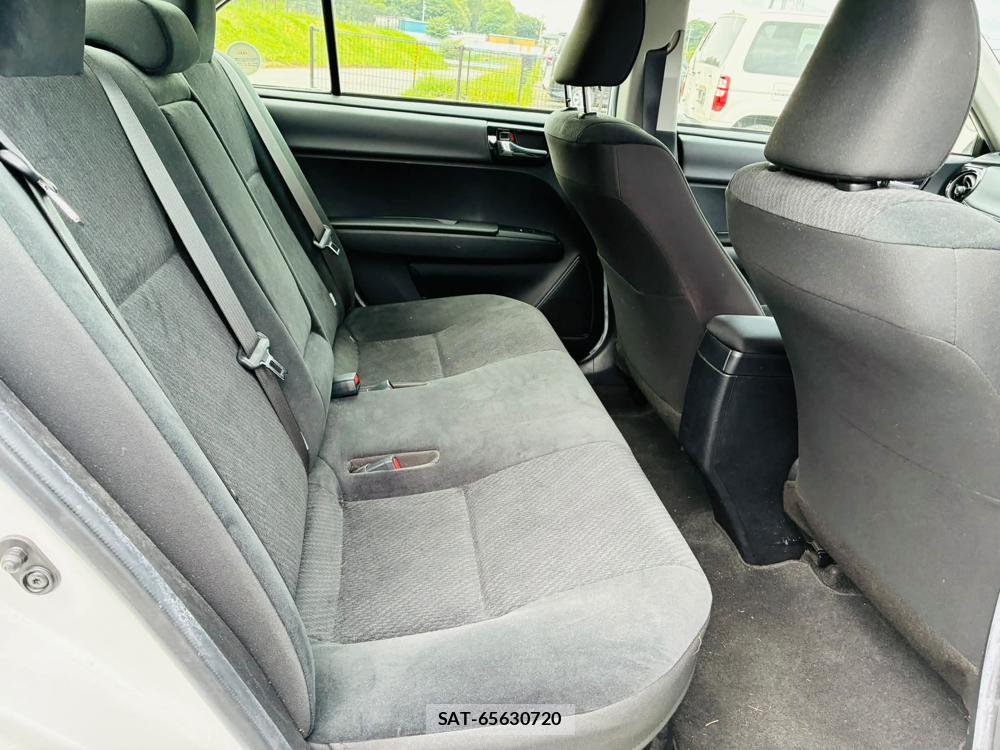 Toyota COROLLA AXIO 2019-04 7369156-8
