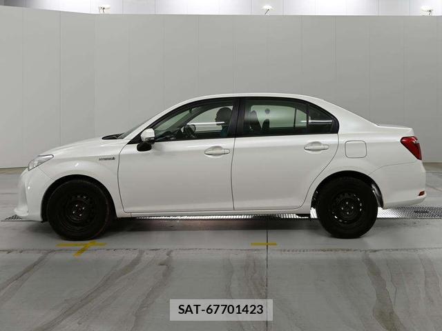 Toyota COROLLA AXIO 2019-07 7605441-1