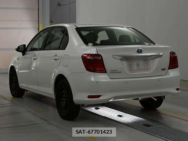 Toyota COROLLA AXIO 2019-07 7605441-2