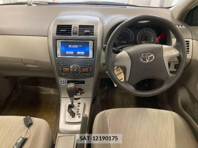 Toyota COROLLA AXIO 2008-03 7589551-4