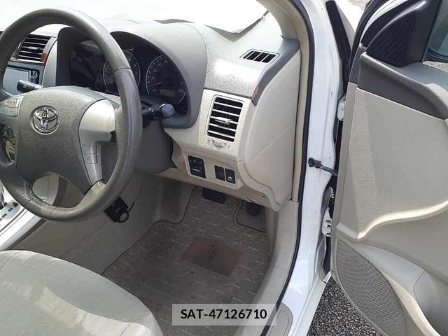 Toyota COROLLA AXIO 2007-04 7634467-9