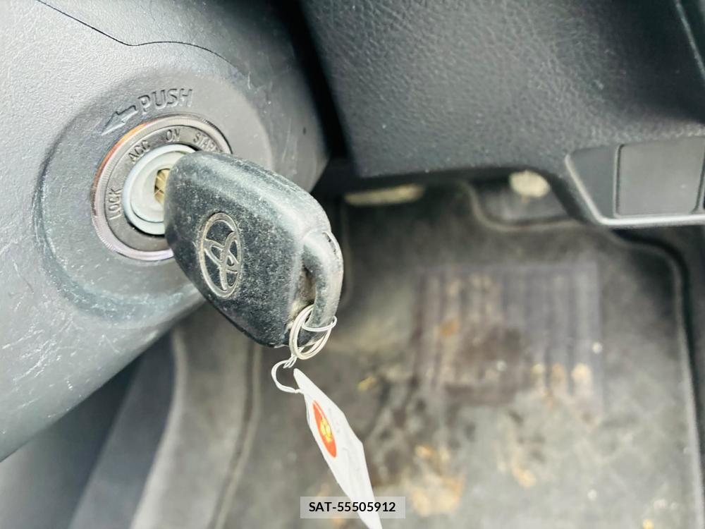 Toyota COROLLA AXIO 2019-05 7634461-16
