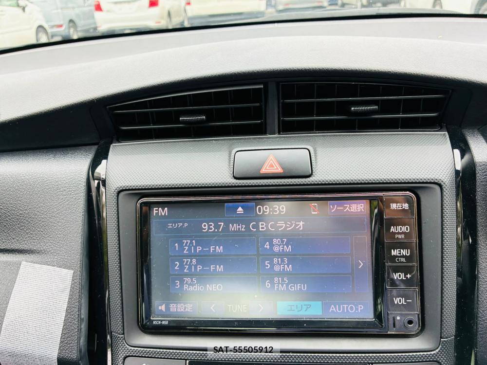Toyota COROLLA AXIO 2019-05 7634461-18