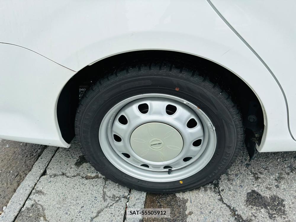 Toyota COROLLA AXIO 2019-05 7634461-27
