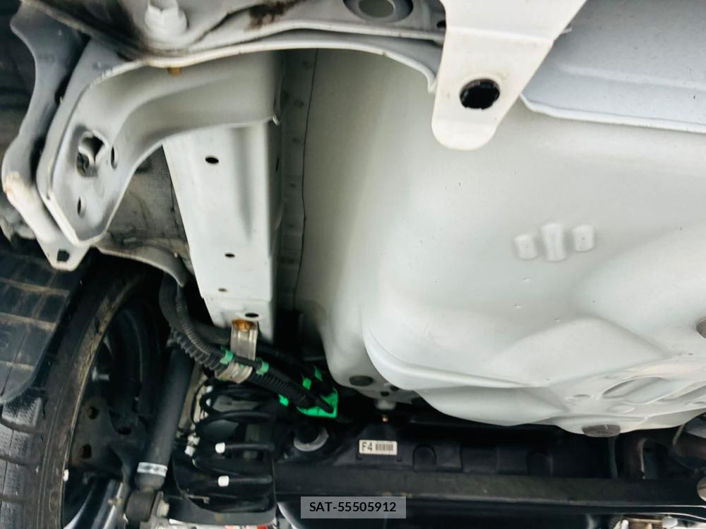 Toyota COROLLA AXIO 2019-05 7634461-35
