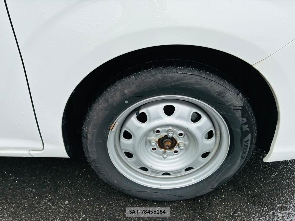 Toyota COROLLA AXIO 2019-02 7496361-29