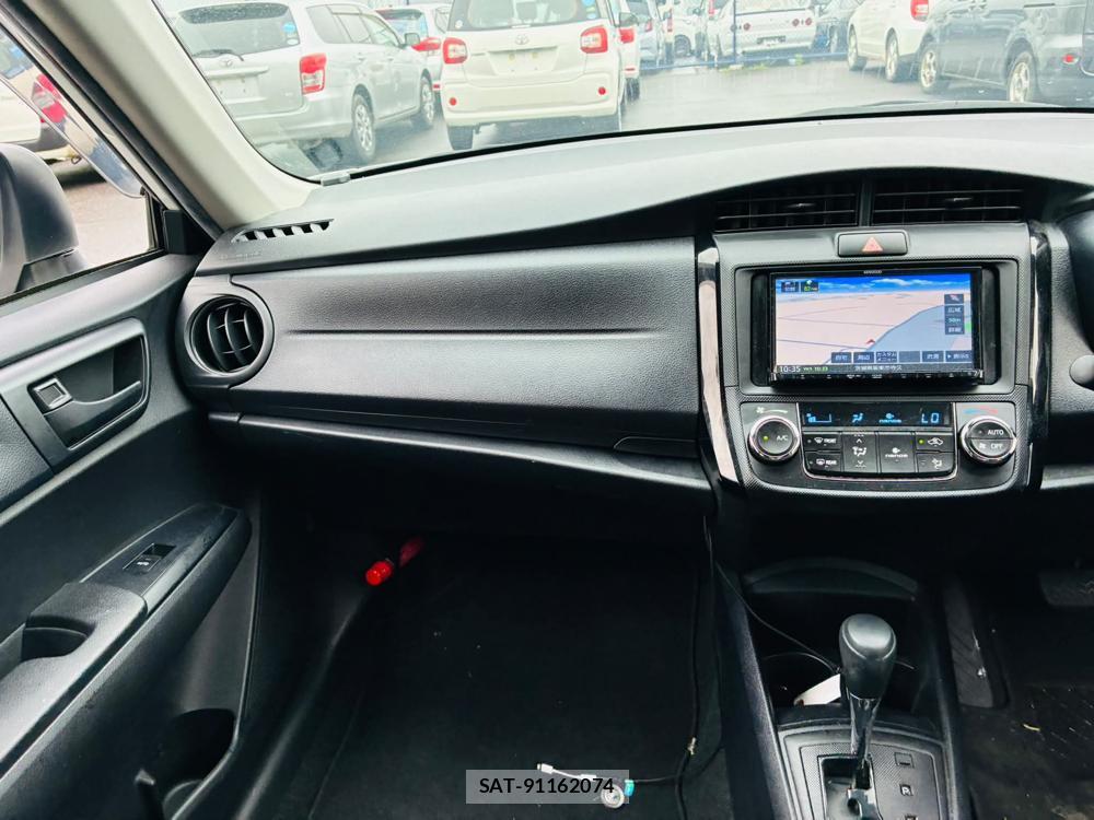 Toyota COROLLA AXIO 2020-06 7496367-17