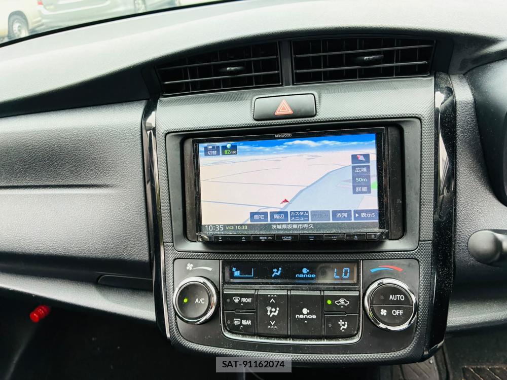 Toyota COROLLA AXIO 2020-06 7496367-19