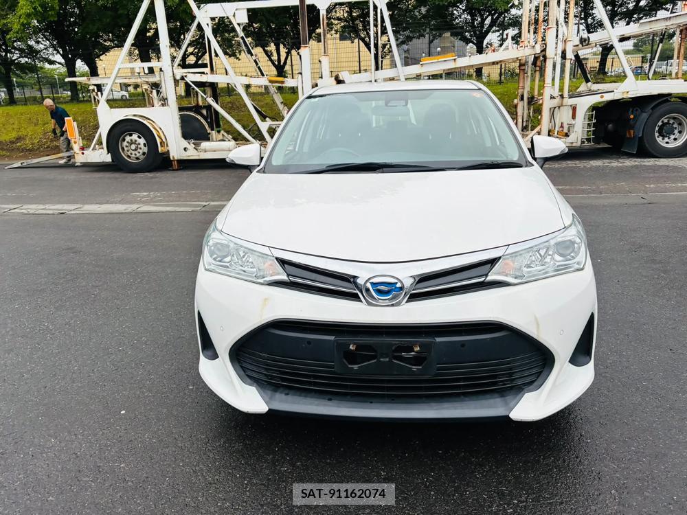 Toyota COROLLA AXIO 2020-06 7496367-7