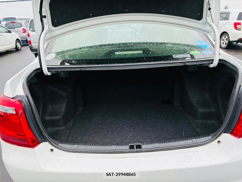 Toyota COROLLA AXIO 2019-05 7382708-24