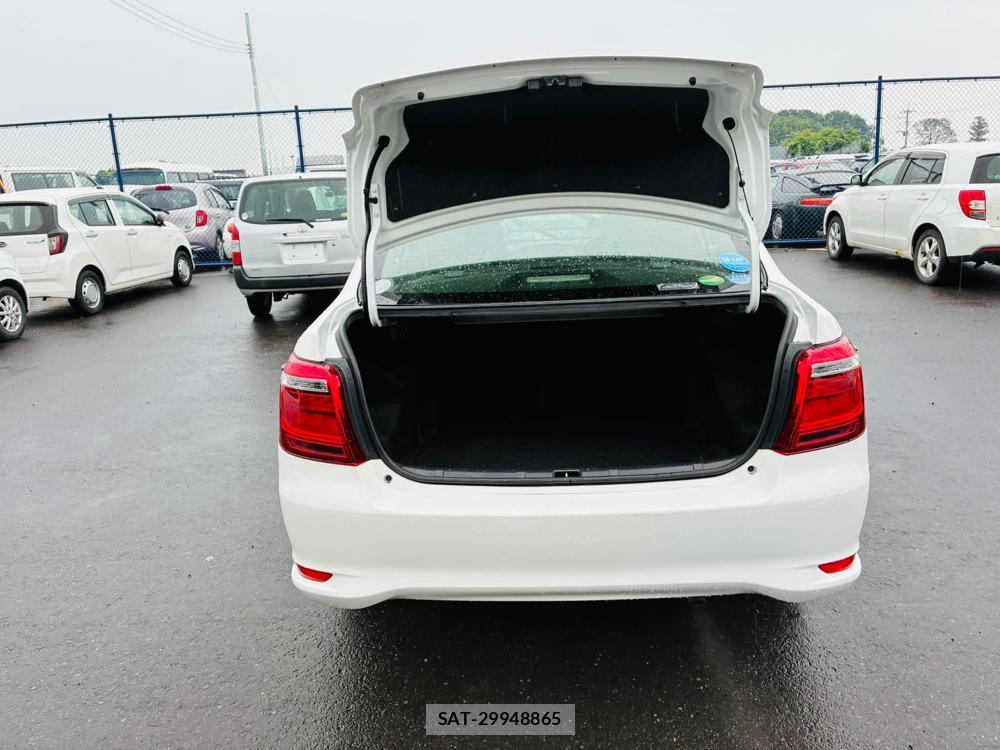 Toyota COROLLA AXIO 2019-05 7382708-25