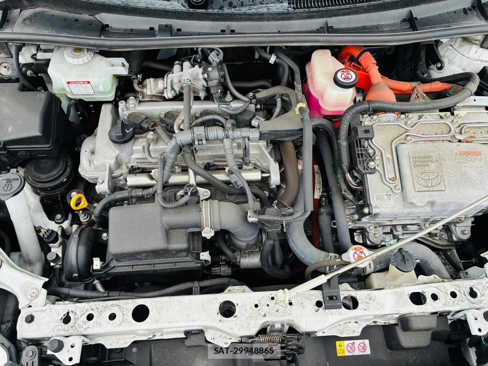Toyota COROLLA AXIO 2019-05 7382708-37