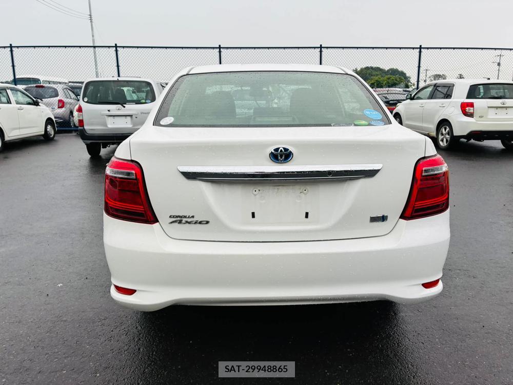 Toyota COROLLA AXIO 2019-05 7382708-3