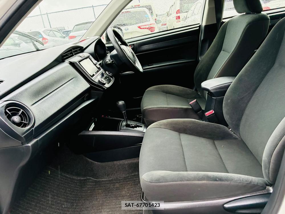 Toyota COROLLA AXIO 2019-07 7605441-10
