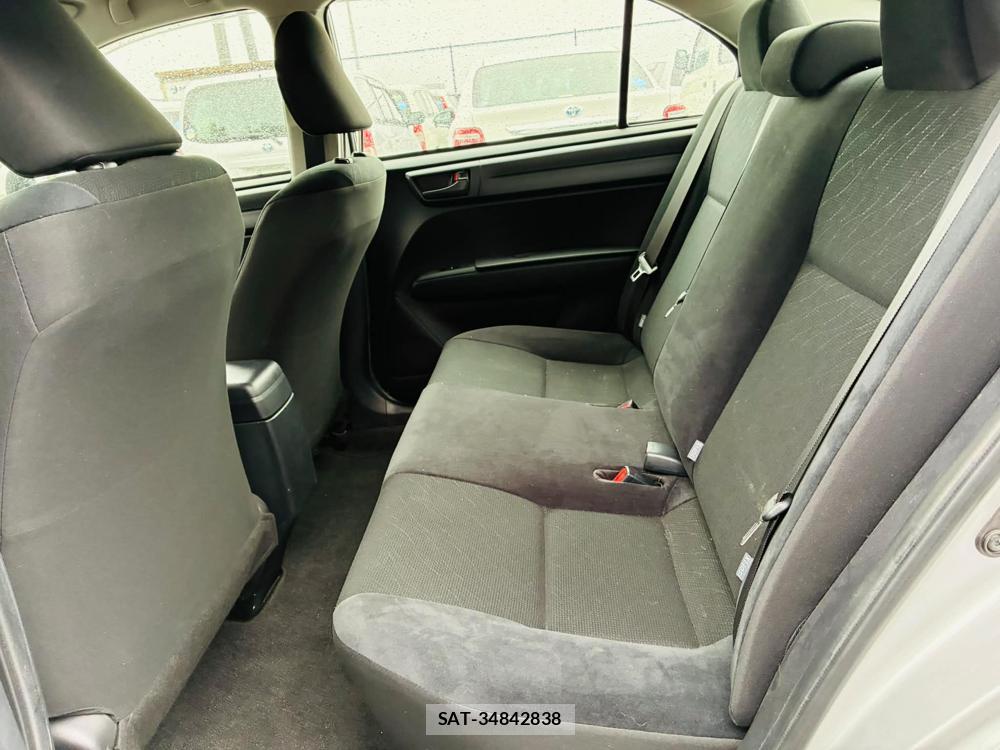 Toyota COROLLA AXIO 2019-06 7382732-9