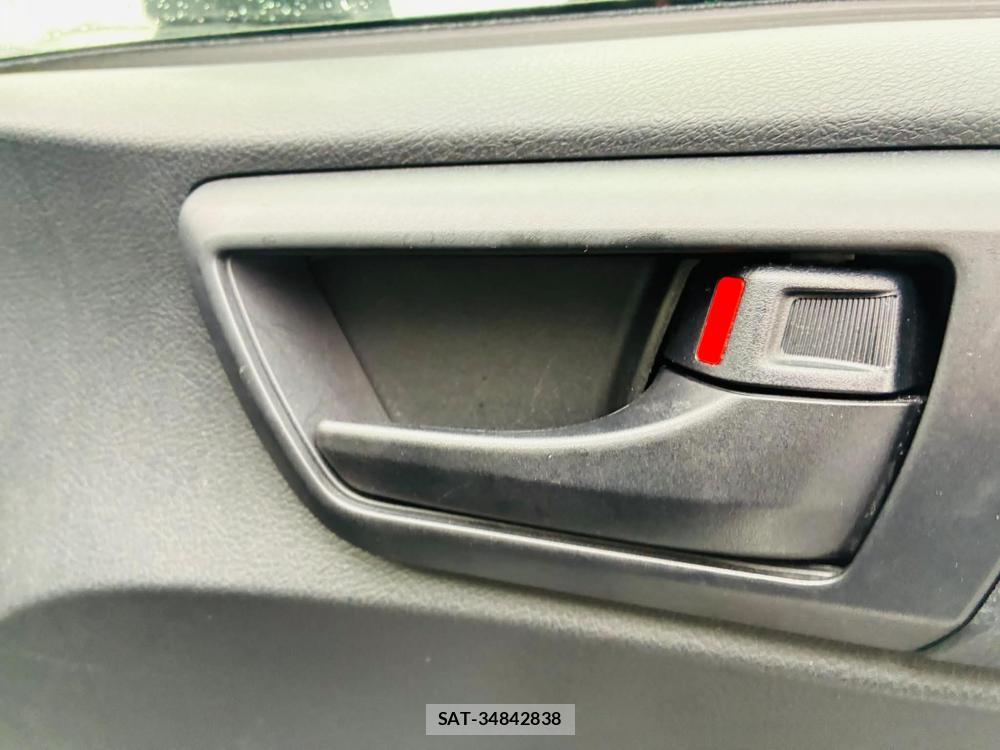 Toyota COROLLA AXIO 2019-06 7382732-21