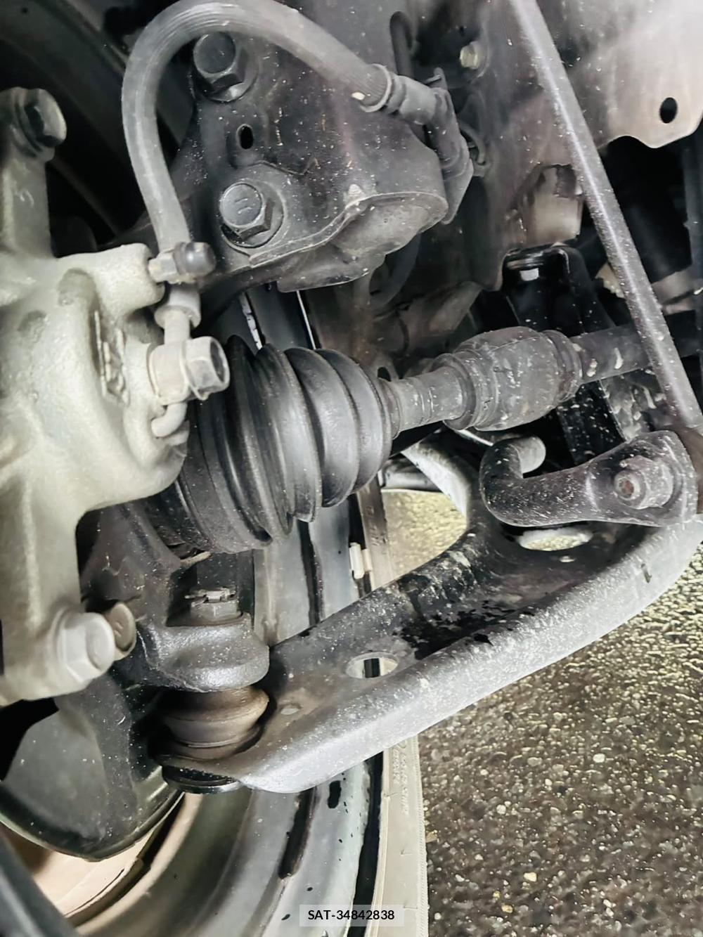 Toyota COROLLA AXIO 2019-06 7382732-33