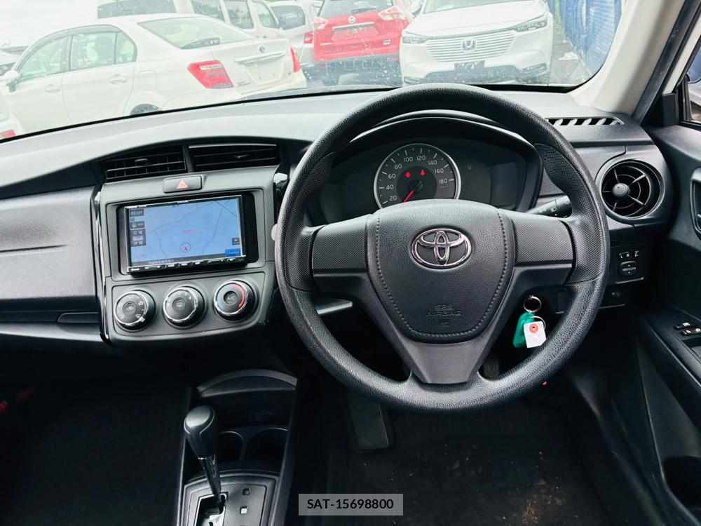 Toyota COROLLA AXIO 2019-05 7634463-13