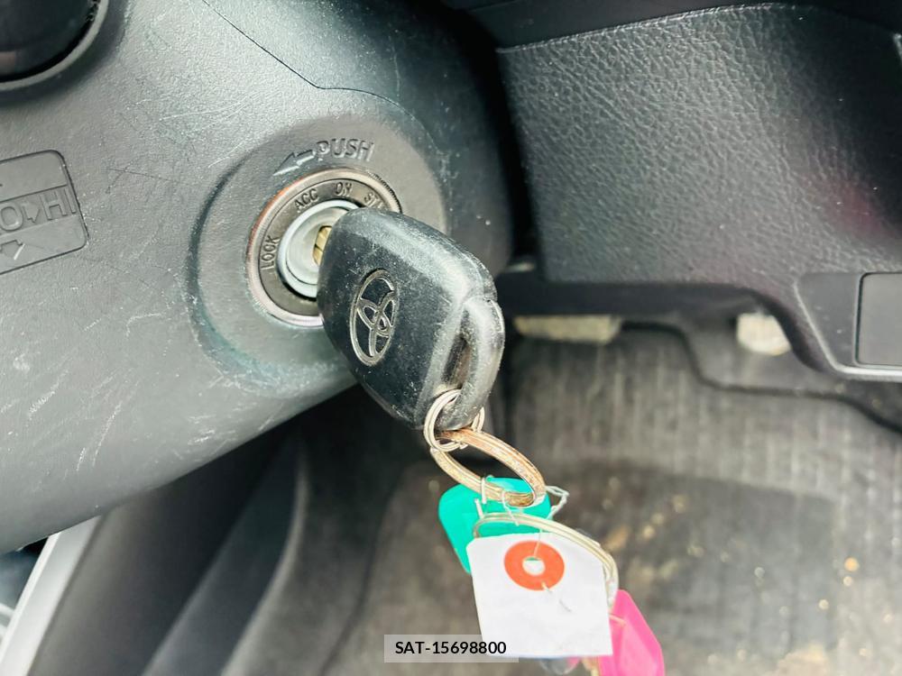Toyota COROLLA AXIO 2019-05 7634463-16