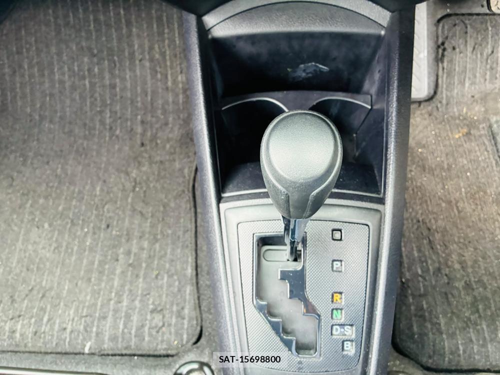 Toyota COROLLA AXIO 2019-05 7634463-20