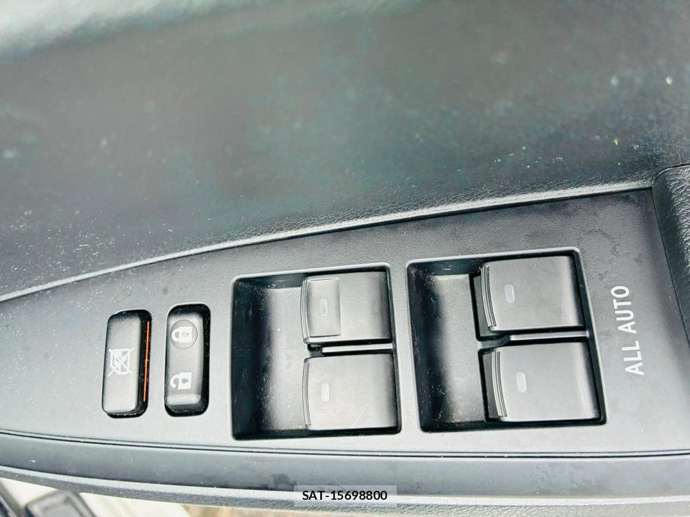 Toyota COROLLA AXIO 2019-05 7634463-22