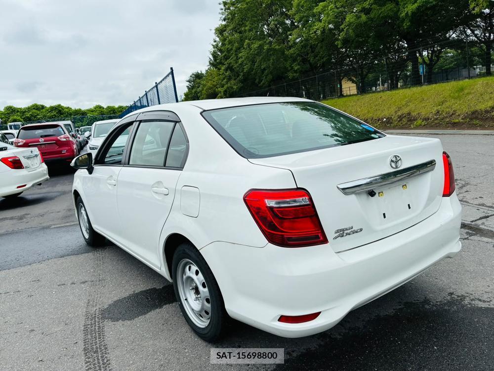 Toyota COROLLA AXIO 2019-05 7634463-2