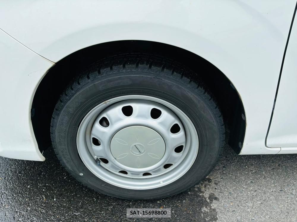 Toyota COROLLA AXIO 2019-05 7634463-29