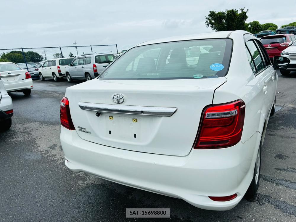 Toyota COROLLA AXIO 2019-05 7634463-4