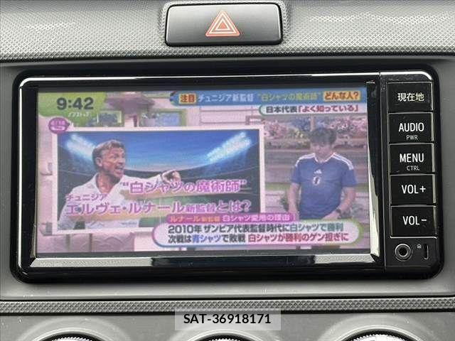 Toyota COROLLA AXIO 2018-09 7721954-2