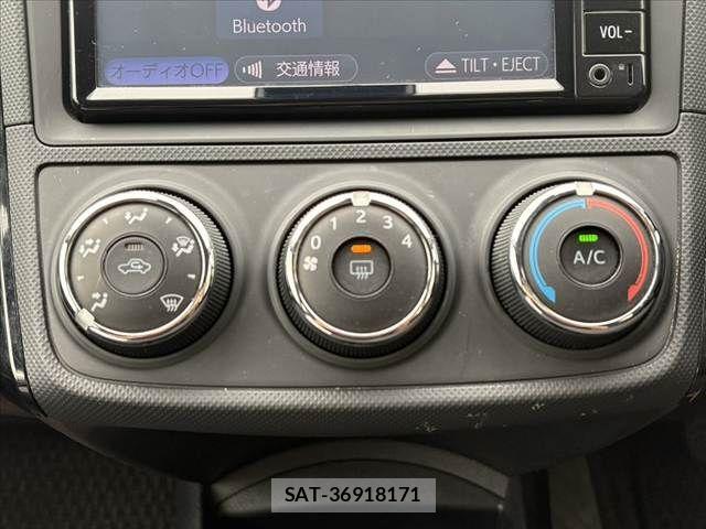 Toyota COROLLA AXIO 2018-09 7721954-6