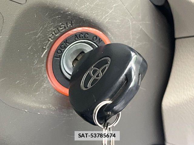 Toyota COROLLA AXIO 2010-10 7721957-5