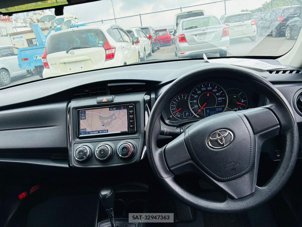 Toyota COROLLA AXIO 2020-06 7683580-13