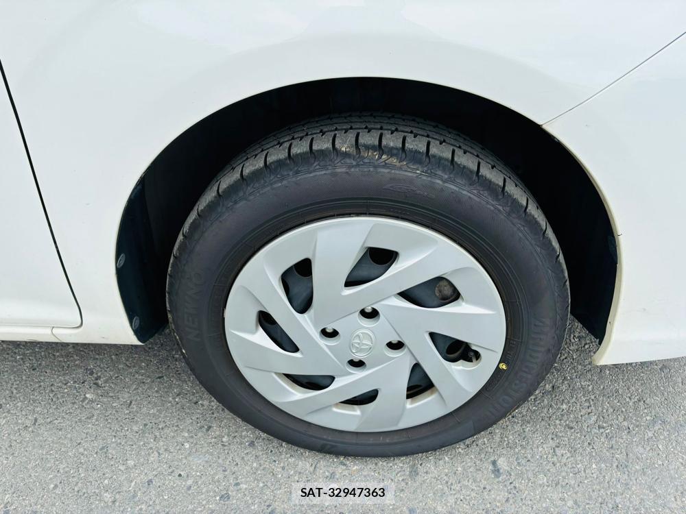 Toyota COROLLA AXIO 2020-06 7683580-28