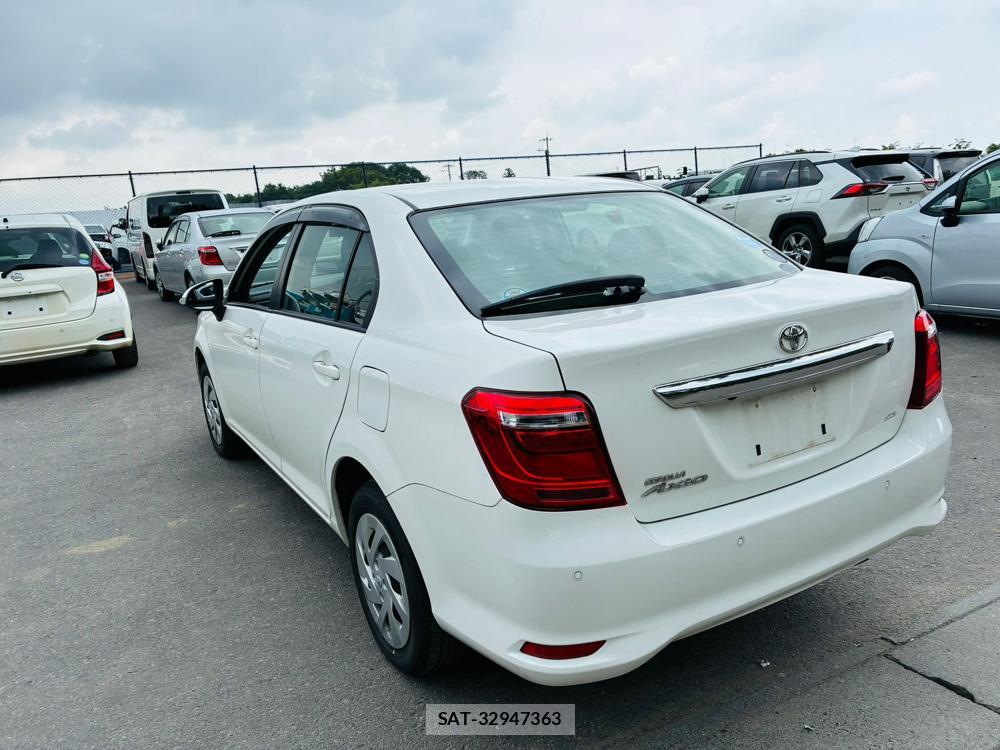Toyota COROLLA AXIO 2020-06 7683580-2