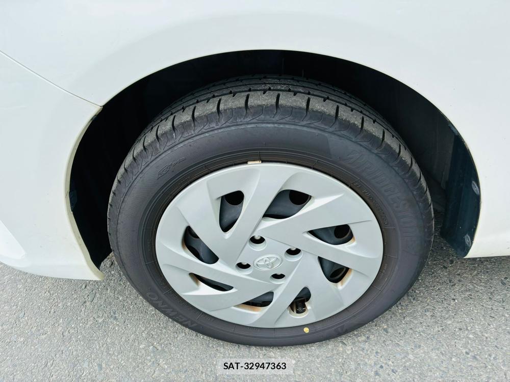 Toyota COROLLA AXIO 2020-06 7683580-29