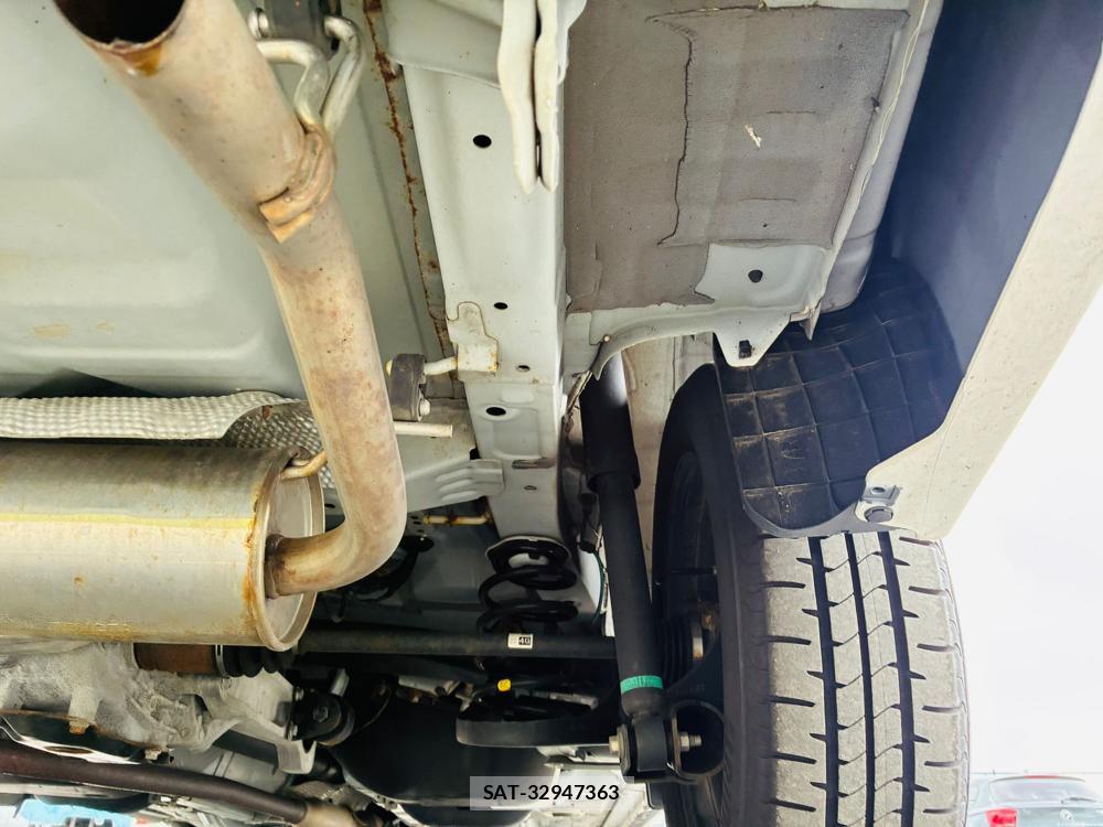 Toyota COROLLA AXIO 2020-06 7683580-33
