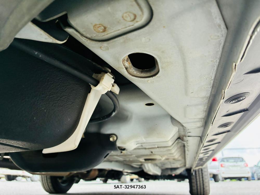 Toyota COROLLA AXIO 2020-06 7683580-34