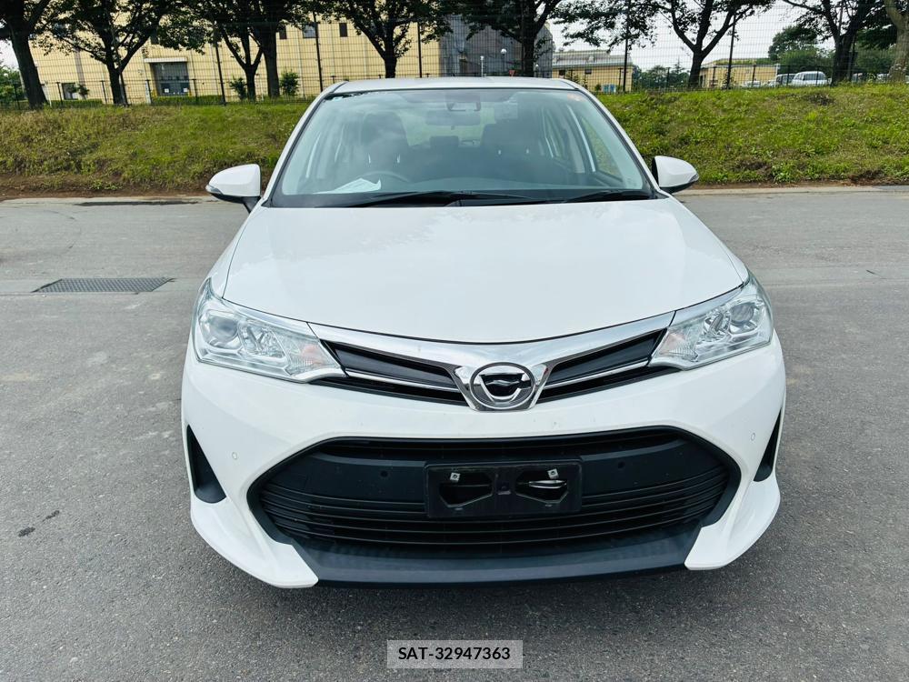 Toyota COROLLA AXIO 2020-06 7683580-7