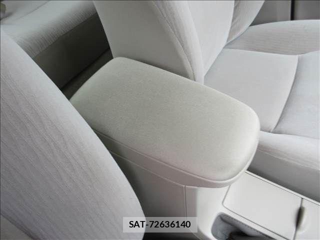 Toyota COROLLA AXIO 2008-11 7721959-13