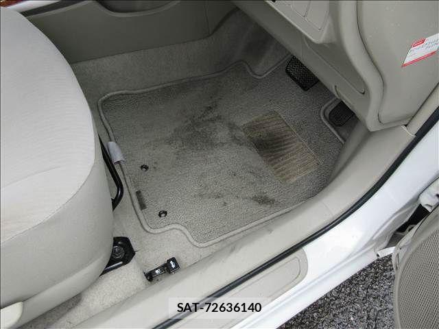 Toyota COROLLA AXIO 2008-11 7721959-18