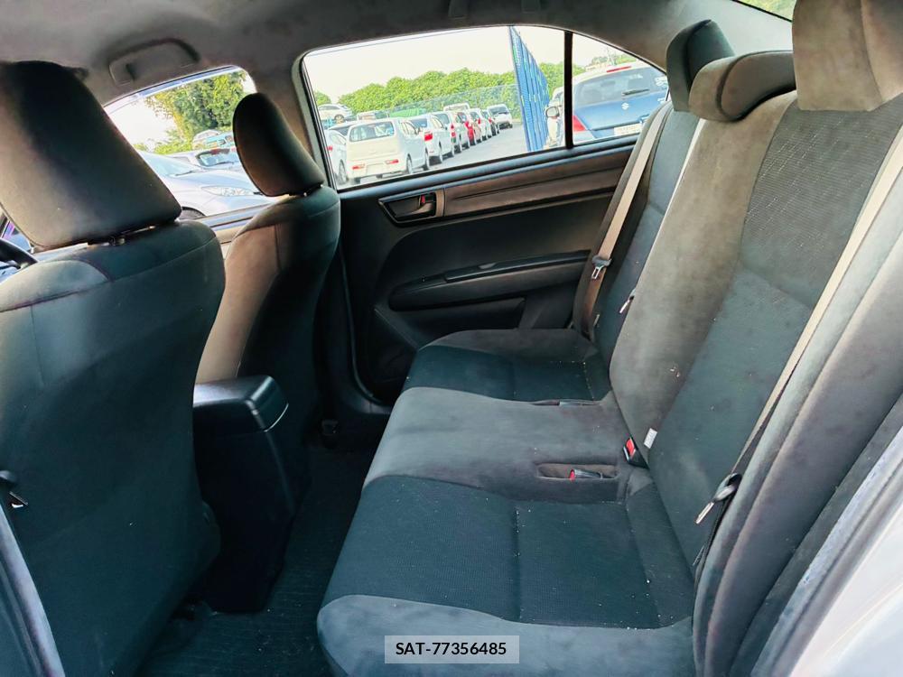 Toyota COROLLA AXIO 2019-06 7683578-9