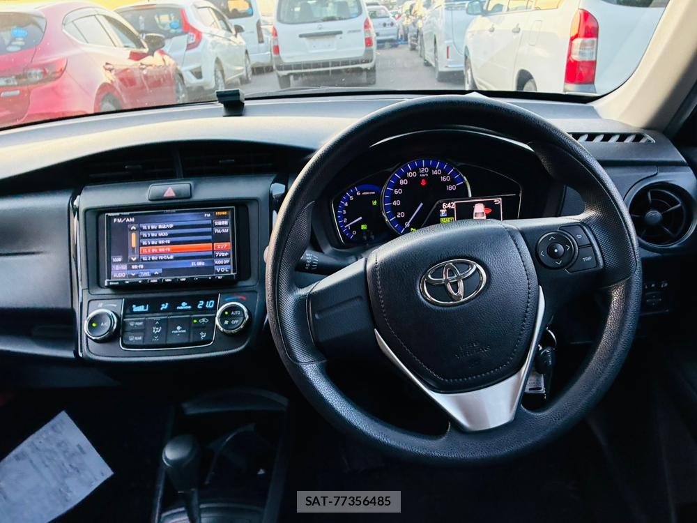 Toyota COROLLA AXIO 2019-06 7683578-13
