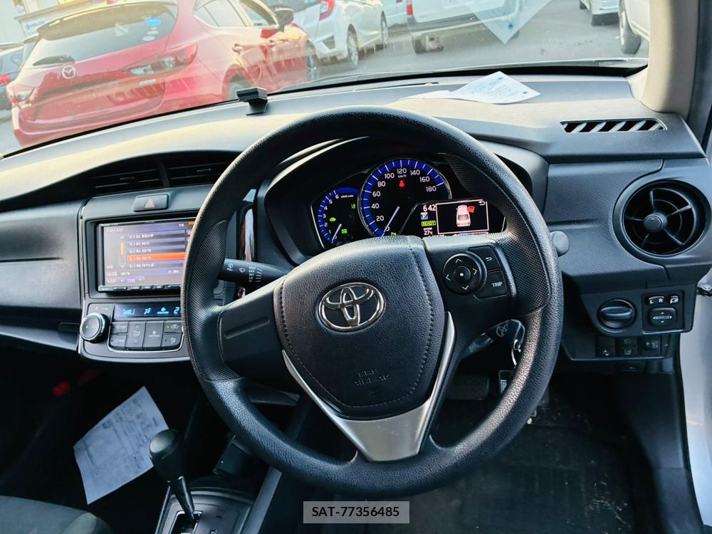 Toyota COROLLA AXIO 2019-06 7683578-14