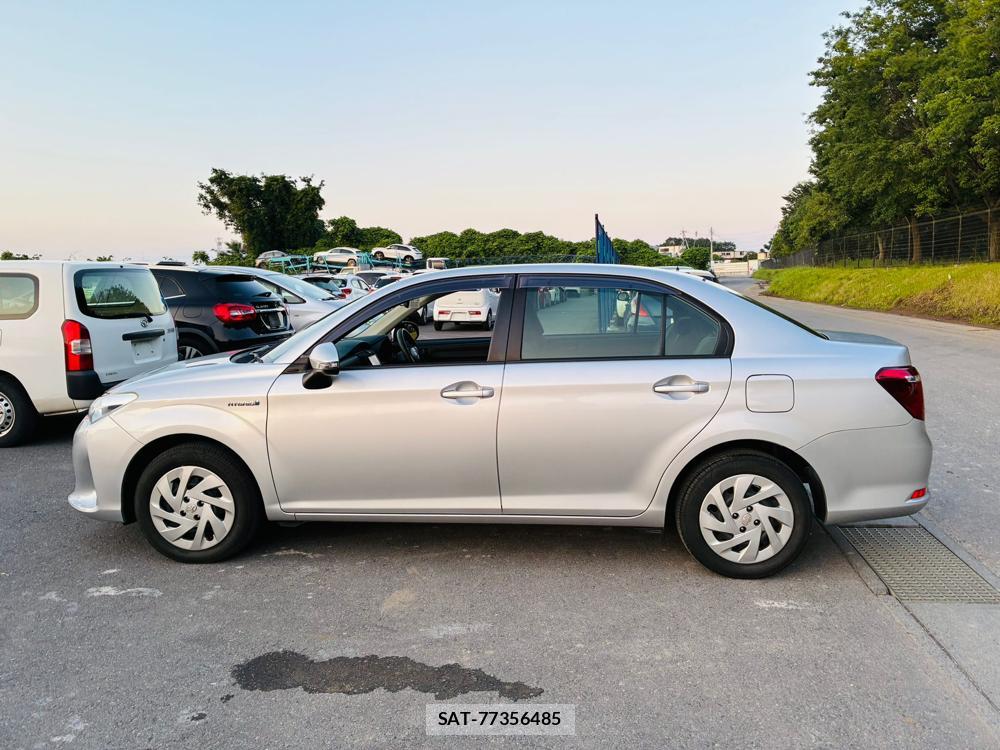 Toyota COROLLA AXIO 2019-06 7683578-1