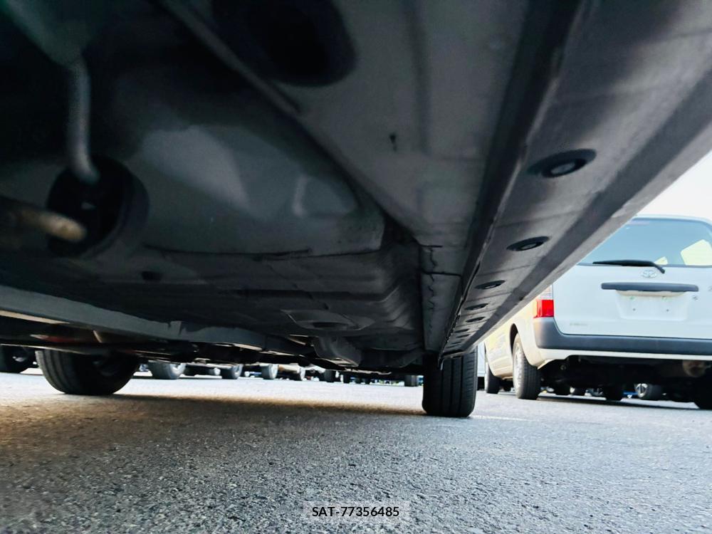Toyota COROLLA AXIO 2019-06 7683578-36
