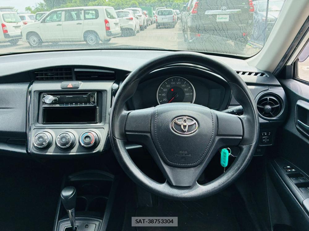 Toyota COROLLA AXIO 2019-06 7683575-13